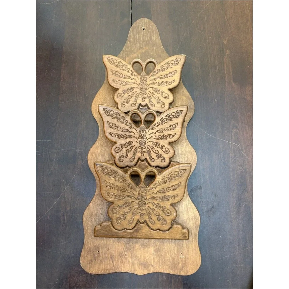Vintage Wooden 3 Butterfly Wall Hanging Carved Mail Bill Key Letter Holder